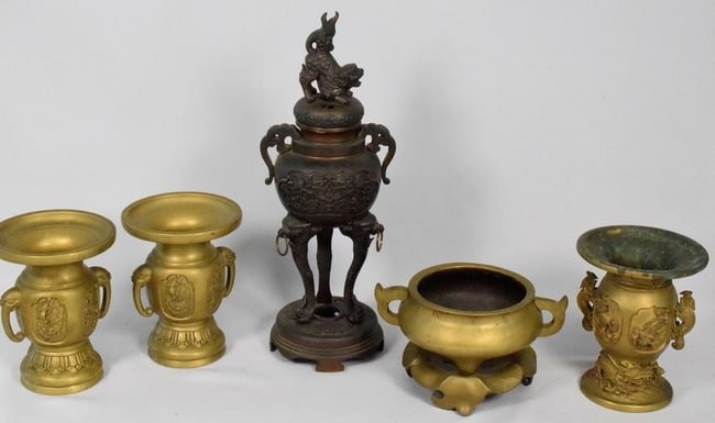 4 PIECES CHINESE BRONZE GROUPING