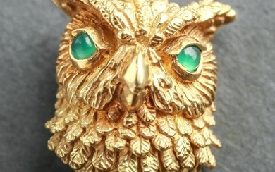 18K Yellow Gold & Emeralds Owl Head Stick Pin