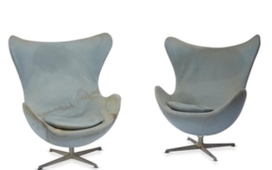 Pair of Arne Jacobsen Egg chairs Fritz Hansen, Denmark,...