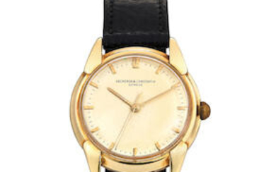 Vacheron Constantin. A Fine Yellow Gold Centre Seconds Wristwatch with Champagne Dial and Fancy Lugs