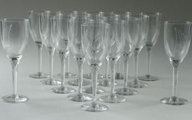 17 LALIQUE CRYSTAL CHAMPAGNE FLUTES ANGEL PATTERN