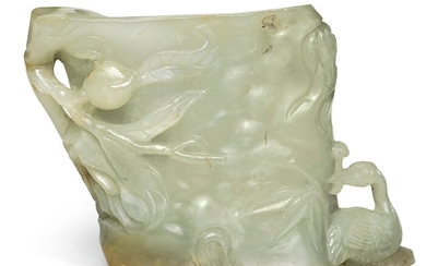 A PALE CELADON JADE 'CRANE AND PEACH' VASE QING DYNASTY, 17TH/18TH CENTURY