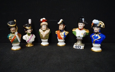 6 bustes en porcelaine - "Napoléon et officiers" - Polychrome - H : env. 12...