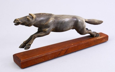 A 19TH CENTURY CHINESE CARVED HORN FIGURE OF A HORSE