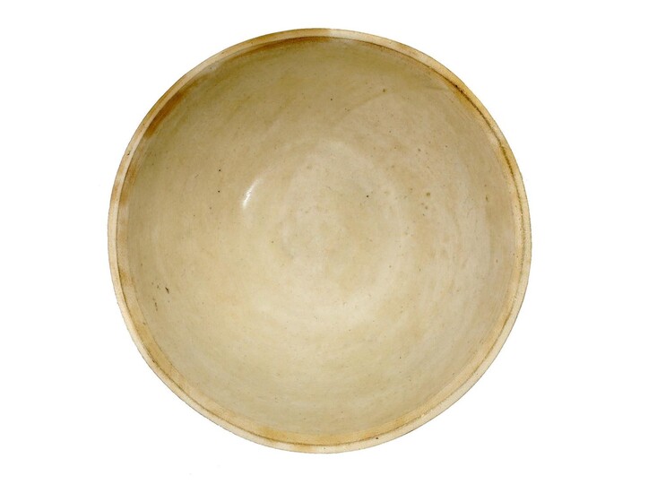 A CHINESE PORCELAIN BOWL, SONG DYNASTY
