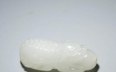 A Chinese Hetian Jade Carved Animal Shaped Snuff Bottle