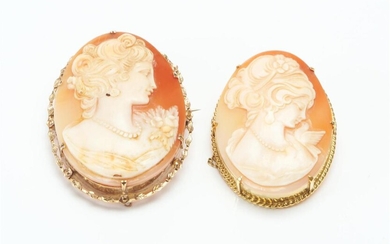 A LARGE SHELL CAMEO BROOCH IN 9CT GOLD, TOGETHER WITH AN ANOTHER WITH A 22CT GOLD PLATED FRAME, 45X55MM, 35X45MM RESPECTIVELY