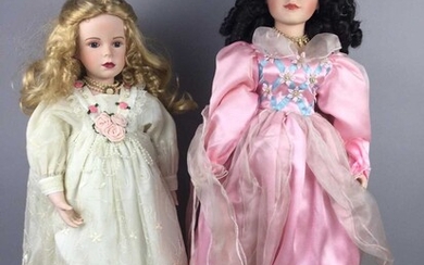 A LOT OF TWO BOXED DOLLS