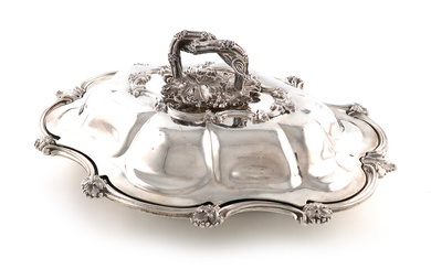 A Victorian silver entrée dish and cover