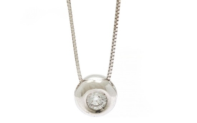 A diamond necklace with a solitaire pendant set with a brilliant-cut diamond, app. 0.13 ct., mounted in 18k white gold. L. app. 42 cm. Pendant diam. app. 7 mm.