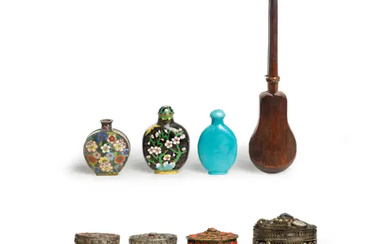 A group of Chinese works of art Late Qing dynasty - 20th...