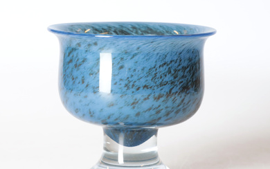 BERTIL VALLIEN. A bowl on a glass foot, Boda, 20th century.