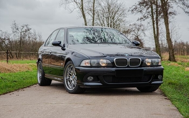 BMW - E39 M5 - 2000