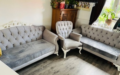 Bench (3) - Chesterfield style, 3-seater sofa 2 x and an armchair - Velvet, Wood