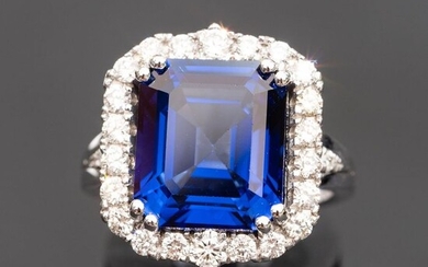 Big Emerald Sapphire Ring with Diamonds - 14 kt. White gold - Ring - 13.76 ct Sapphire - 1.30ct Natural Diamond D / VVS