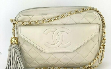 Chanel Quilted Lambskin Leather Tassel White Vintage