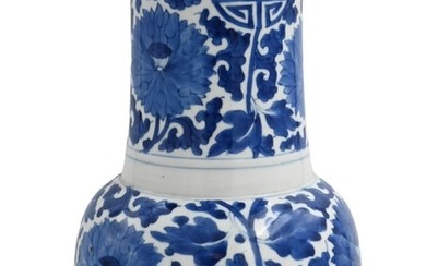 Chinese Blue and White Phoenix (Yen Yen) Vase