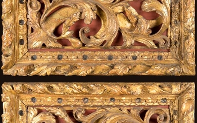 Coppia di fregi in legno dorato, XVII secolo cm 42x75