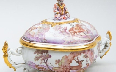 Du Paquier Painted Chinoiserie Porcelain Quatrefoil