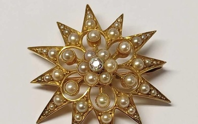 EARLY 20TH CENTURY 15CT GOLD SEED PEARL & DIAMOND STAR BURST...