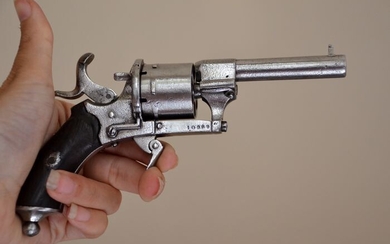 France - 1844 - Véritable révolver LEFAUCHEUX 7mm - n° de série, calotte en acier (rare) premier modèle de - Pinfire (Lefaucheux) - Revolver