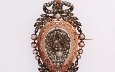 French pearls brooch-pendant, late 19th Century.