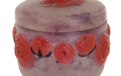 GABRIEL ARGY-ROUSSEAU (1885-1953) Boîte circulaire "Roses" ou "Renonculus",...