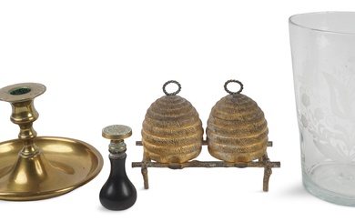GROUP OF BRASS TABLE ITEMS AND A GLASS VASE WITH AN AMERICAN LEATHER BOX, 18TH/19TH CENTURY