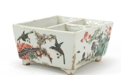 Good Chinese porcelain sectional four footed planter hand pa...