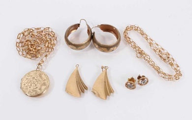 Group of 9ct gold jewellery to include a locket pendant on chain, one other chain and three pairs of earrings
