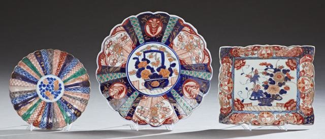 Group of Three Pieces of Imari Porcelain, 19th c.