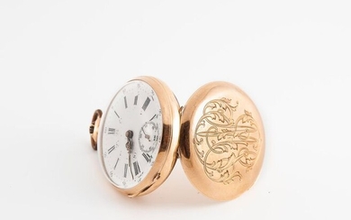 Gusset watch in 750 °/°° gold, foliated numerals, white enamelled...