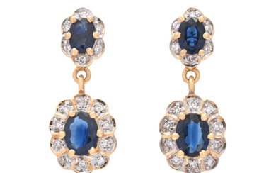 Jewellery Earrings CLUSTER-EARRINGS, 18K gold, 4 oval cut blue sapphire...