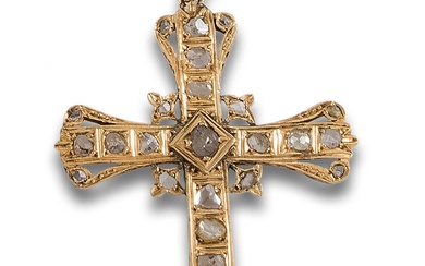 LATE 19TH CENTURY PENDANT CROSS, WITH DIAMONDS AND YELLOW GOLD