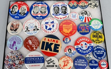 LOT OF POLITICAL BUTTONS