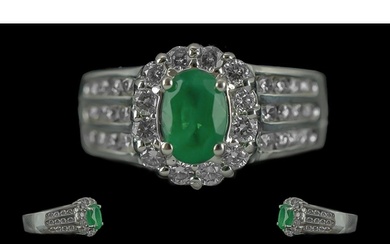 Ladies - Excellent 18ct White Gold Contemporary Emerald and ...