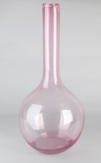 Large mouth-blown pink-colored glass vase. 20th