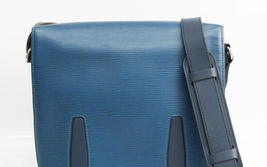 Louis Vuitton Shoulder bag