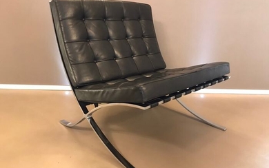 Ludwig Mies van der Rohe - Knoll - Lounge chair (1) - Barcelona chair