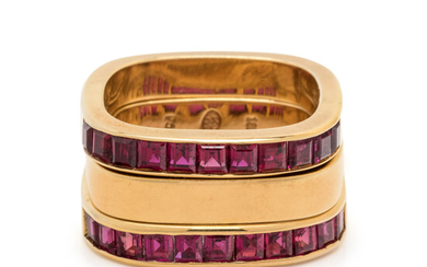 MARVIN SCHLUGER, YELLOW GOLD AND RUBY RING SET