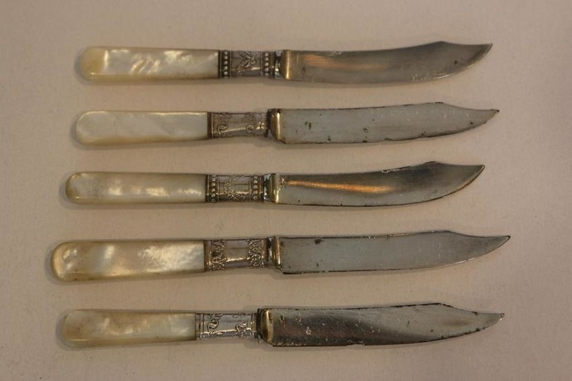 MOTHER OF PEARL STERLING RINGED KNIFE SET