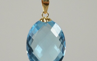 No Reserve Price - 18 kt. Gold - Necklace with pendant - 6.01 ct Topaz