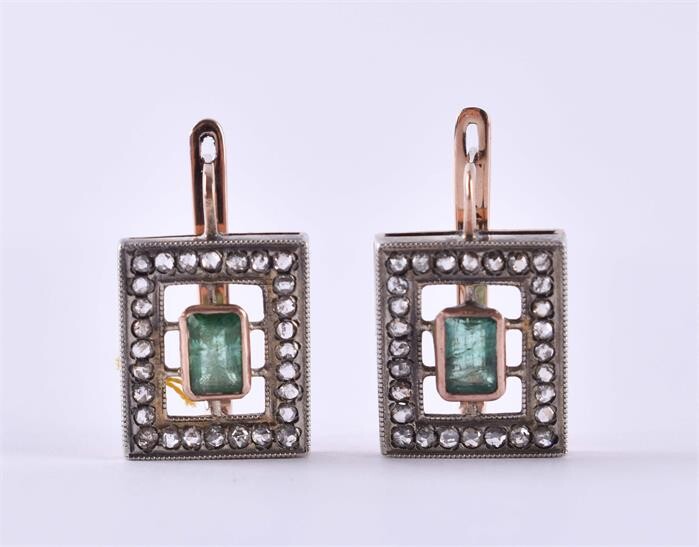 Paar Smaragd / Brillant Ohrstecker Russland | Pair of emerald / brilliant stud earrings Russia