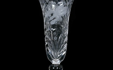 Pedestal Vase, ABCG, Hawkes Gravic Iris Pattern