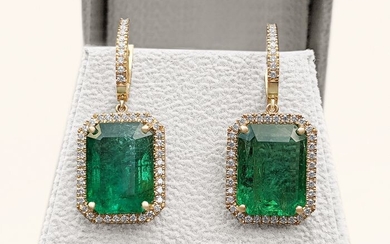 Perfect Color Fine 20.54 Emerald and Diamonds Earrings - 18 kt. Yellow gold - Earrings - 20.54 ct Emerald - Diamonds, NO RESERVE