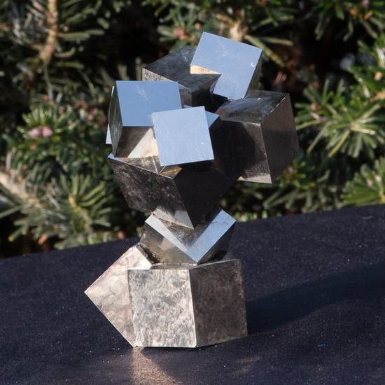 Pyrite cluster - 11×8×6 cm - 496 g