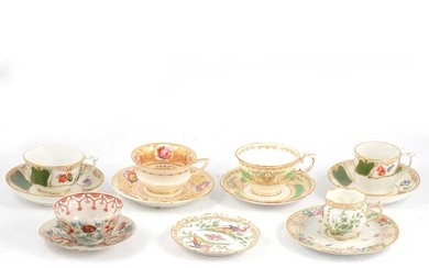 Quantity of decorative cabinet cups and saucers