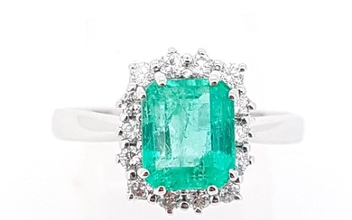 Ring - 18 kt. White gold - 1.70 tw. Emerald - Colombia - Diamond