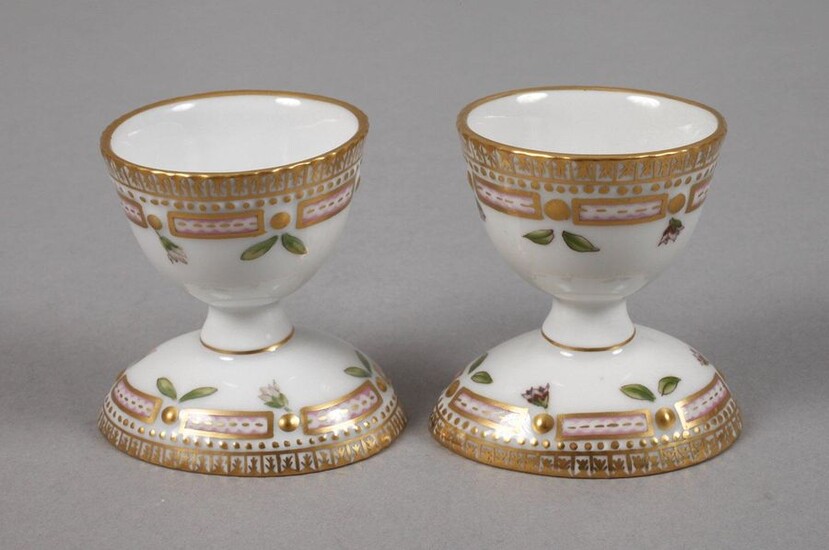 Royal Copenhagen pair of eggcups "Flora Danica"