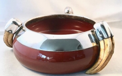 Silberschmied Ernst Treusch - Königliche Majolika- und Terrakotta-Werkstatt Cadinen - Majolika bowl with silver rim and toucans